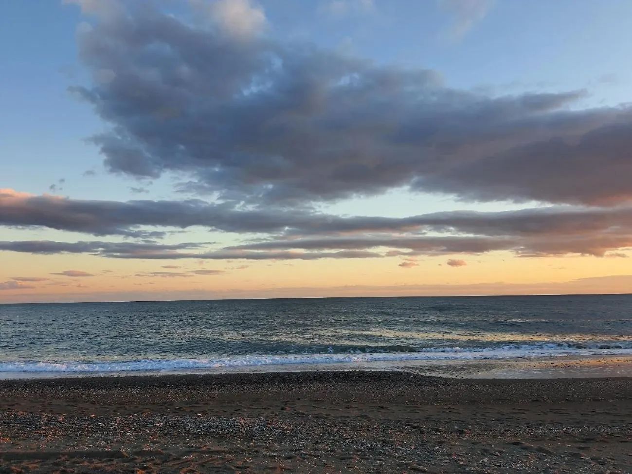 Appartamento La Casa En El Mar Almayate Alto